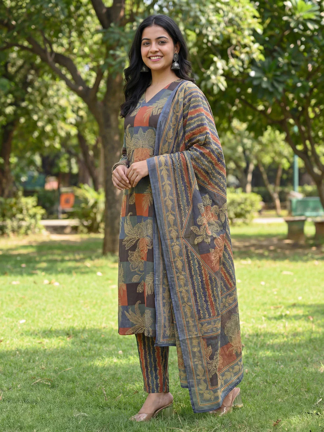 Straight Floral Geometric Print Kurta Trouser Dupatta Set