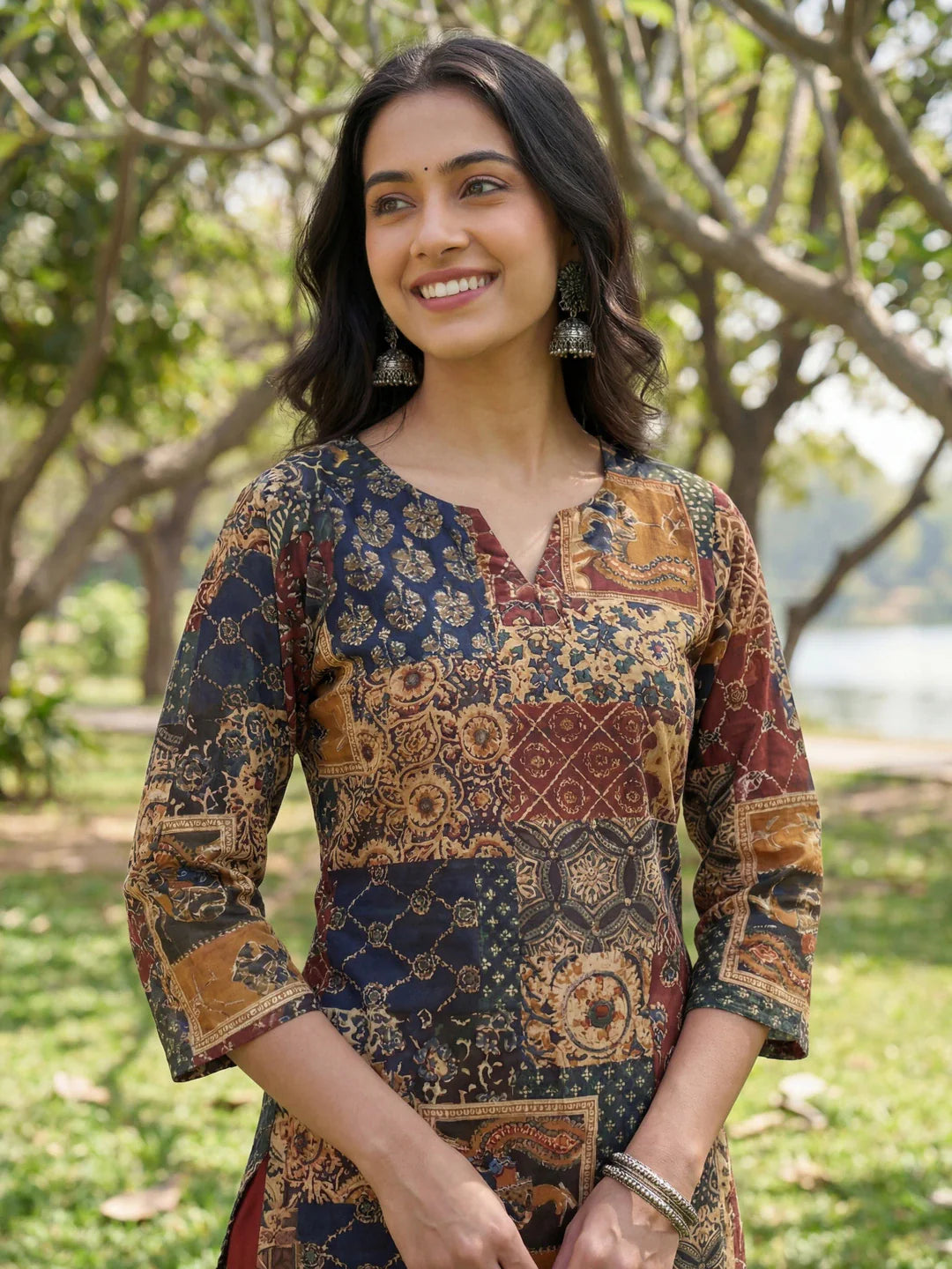Straight Ethnic Motifs Print Kurta Trouser Dupatta Set