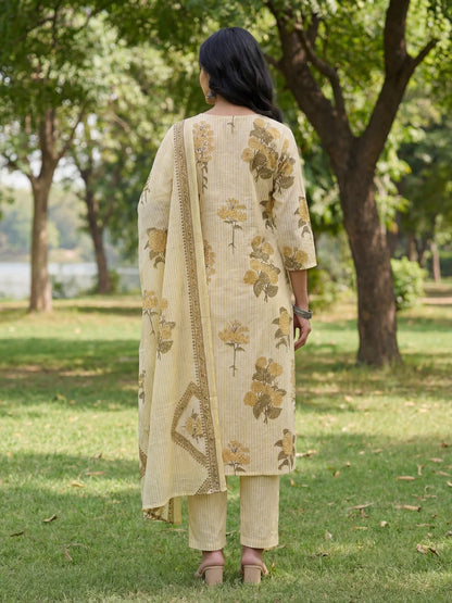 Straight Design Striped And Floral Print With This Kurta Trouser Dupatta Set
