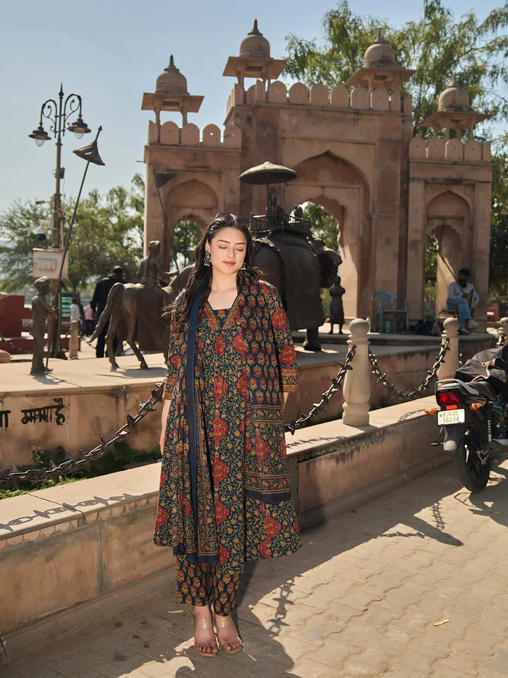 Anarkli One Pocket Kurta Trouser Dupatta Set