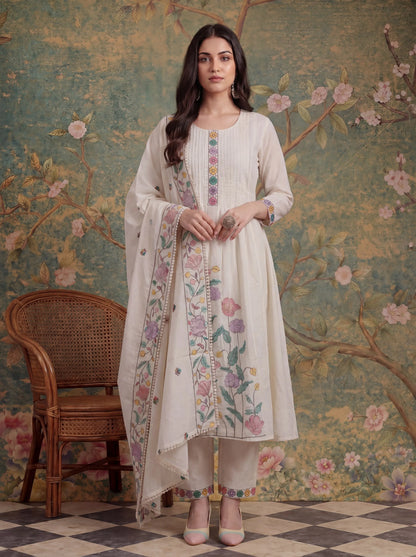 Cotton Embroidered Have A Linin Kurta Pant Dupatta Set