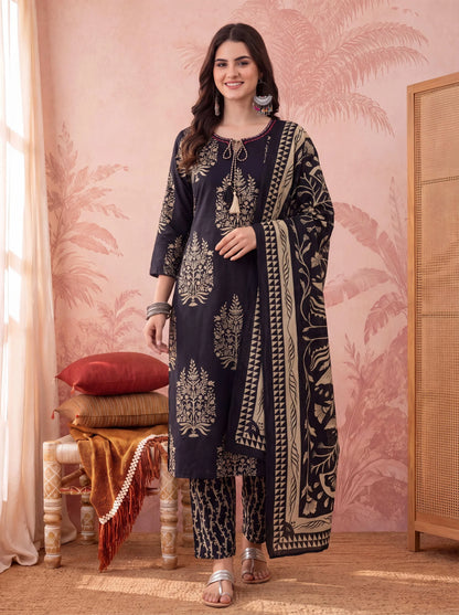 Straight Pure Cotton Kantha Work Kurta Trouser Dupatta Set