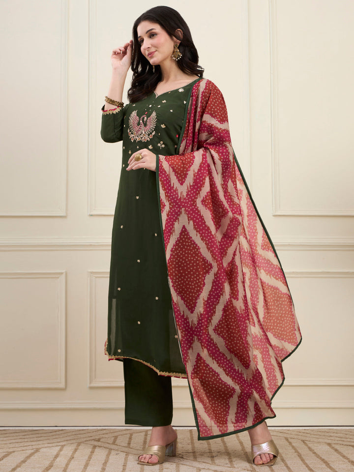 Mal Chanderi Lining Kurta Dupatta Pant Set