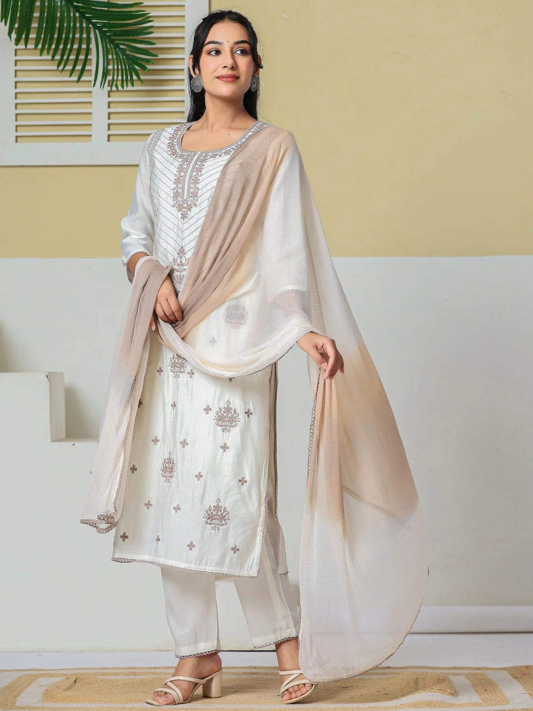 Roman Silk Embroidery Straight Lining Kurta Pant Dupatta Set