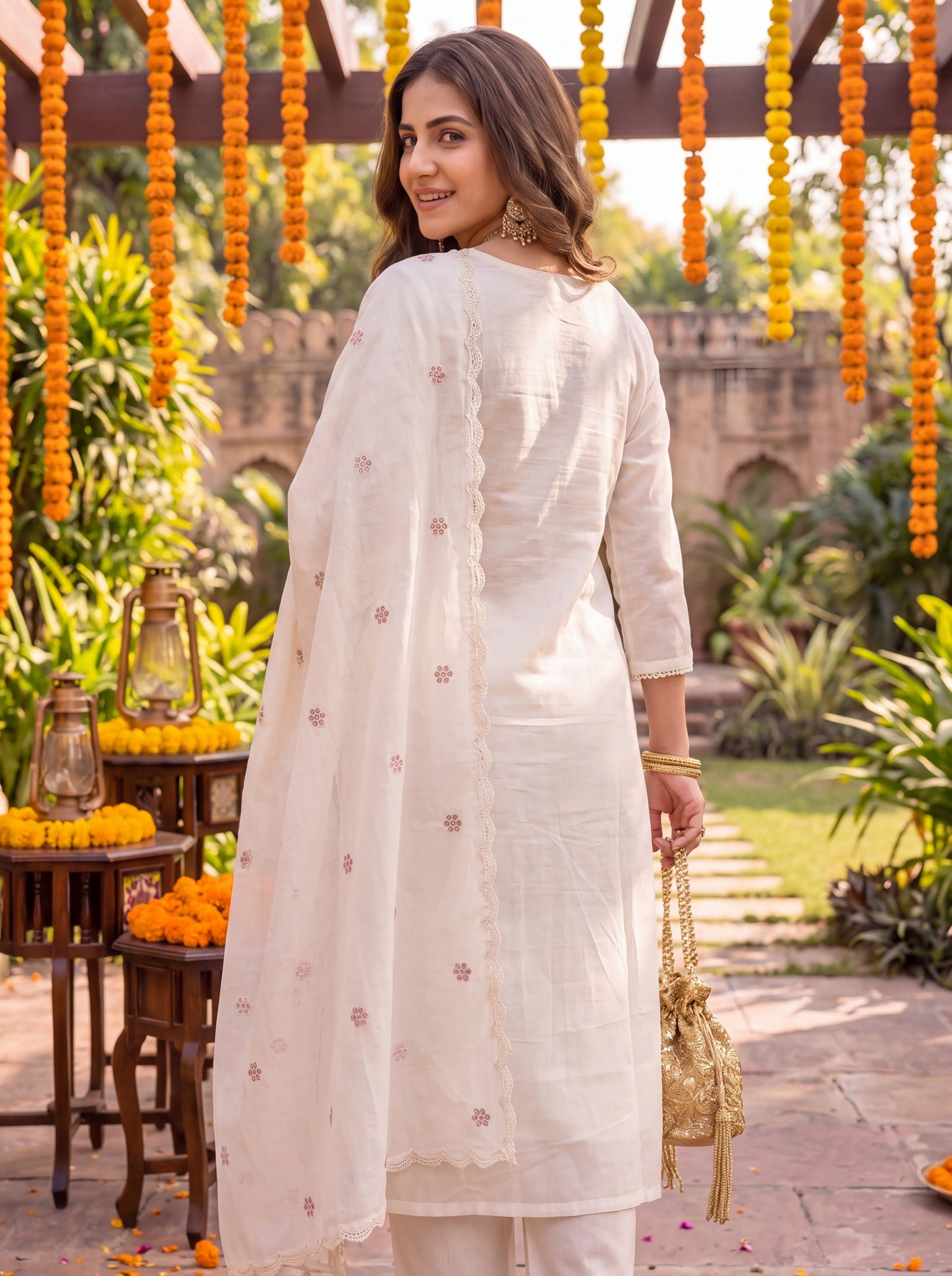 Cream Chanderi Cotton Lining Kurta Dupatta Pant Set