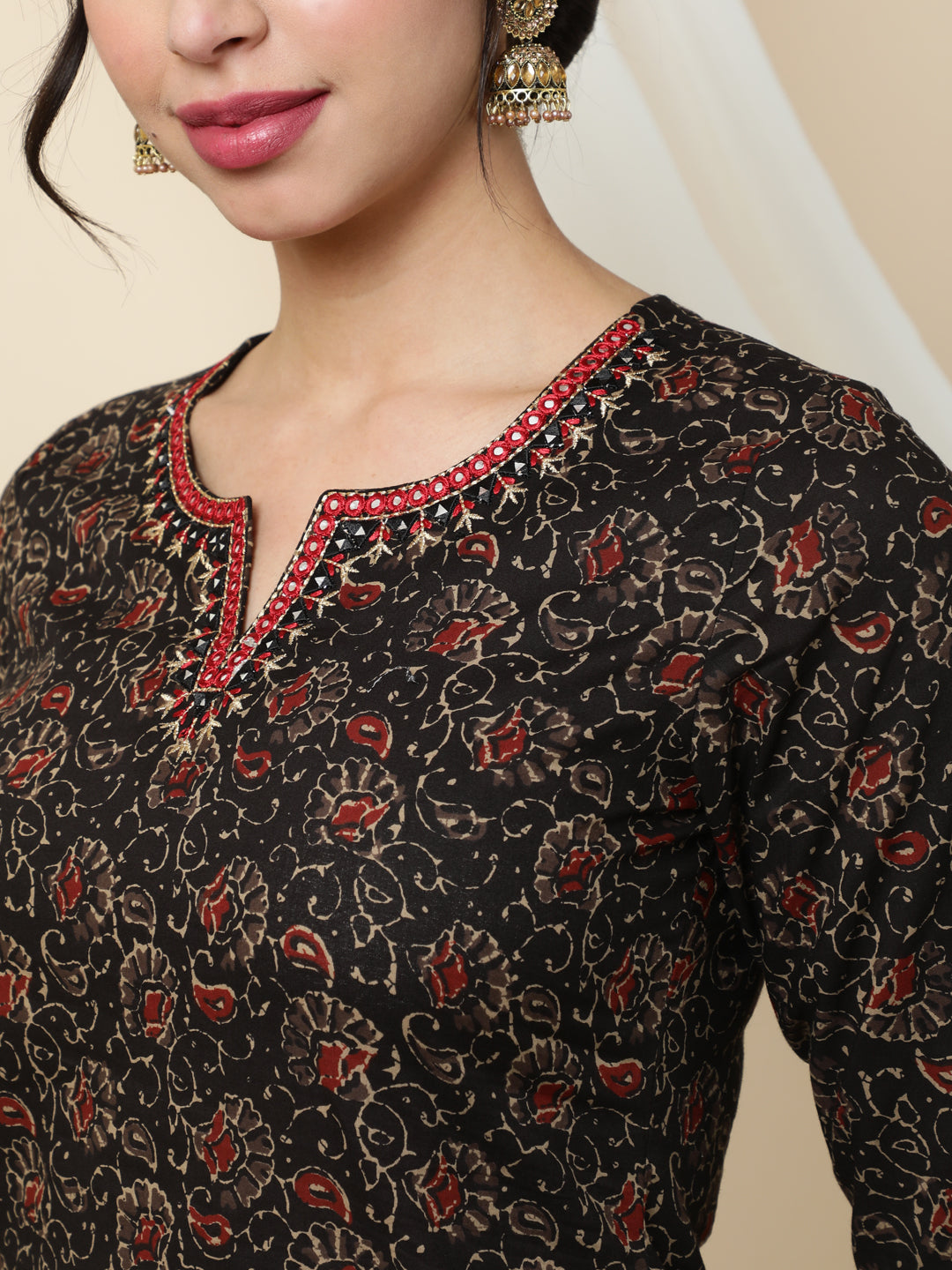 Cotton  Calf Length Printed Straight 3/4 Sleeves Round Kurta