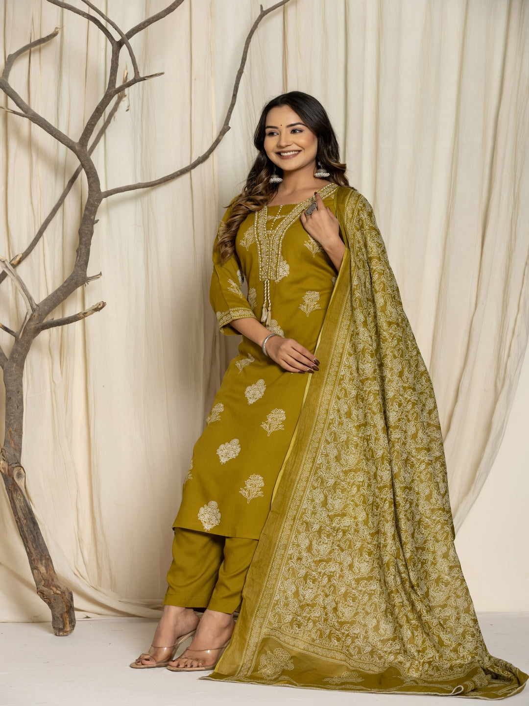 Floral Print Rayon Straight Kurta Set with Trousers &amp; Dupatta