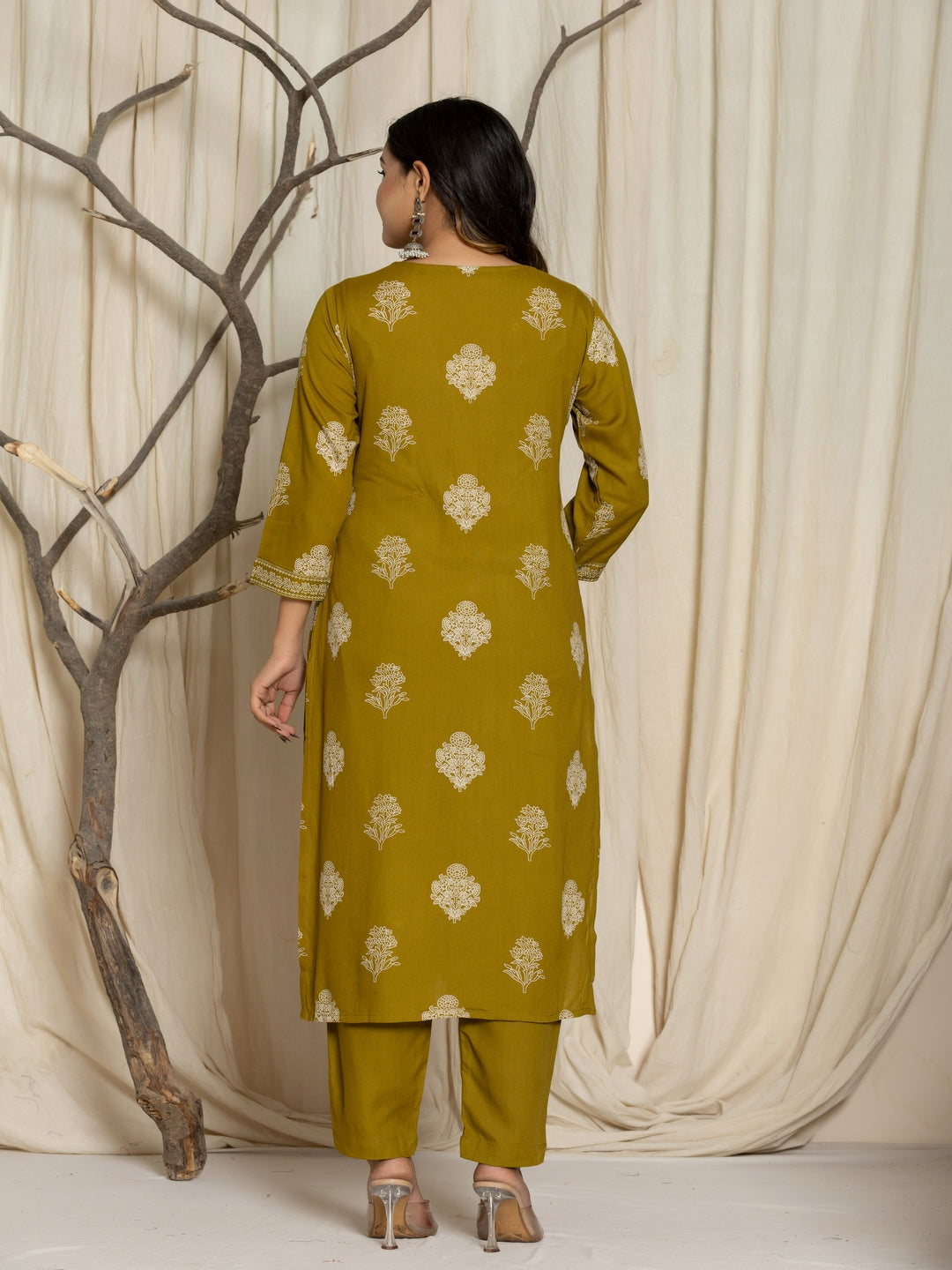 Floral Print Rayon Straight Kurta Set with Trousers &amp; Dupatta