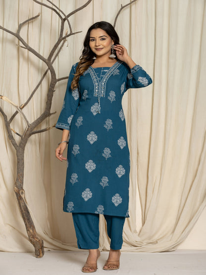 Floral Print Rayon Straight Kurta Set with Trousers & Dupatta