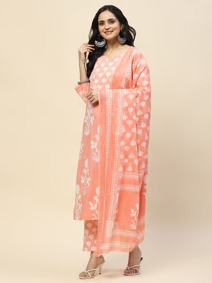Printed Cotton Straight Kurta Pant With Dupatta Set (Peach)