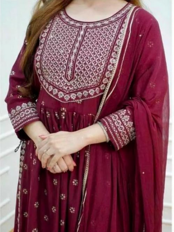 Embroidered Kurta Bottom &amp; Dupatta Set