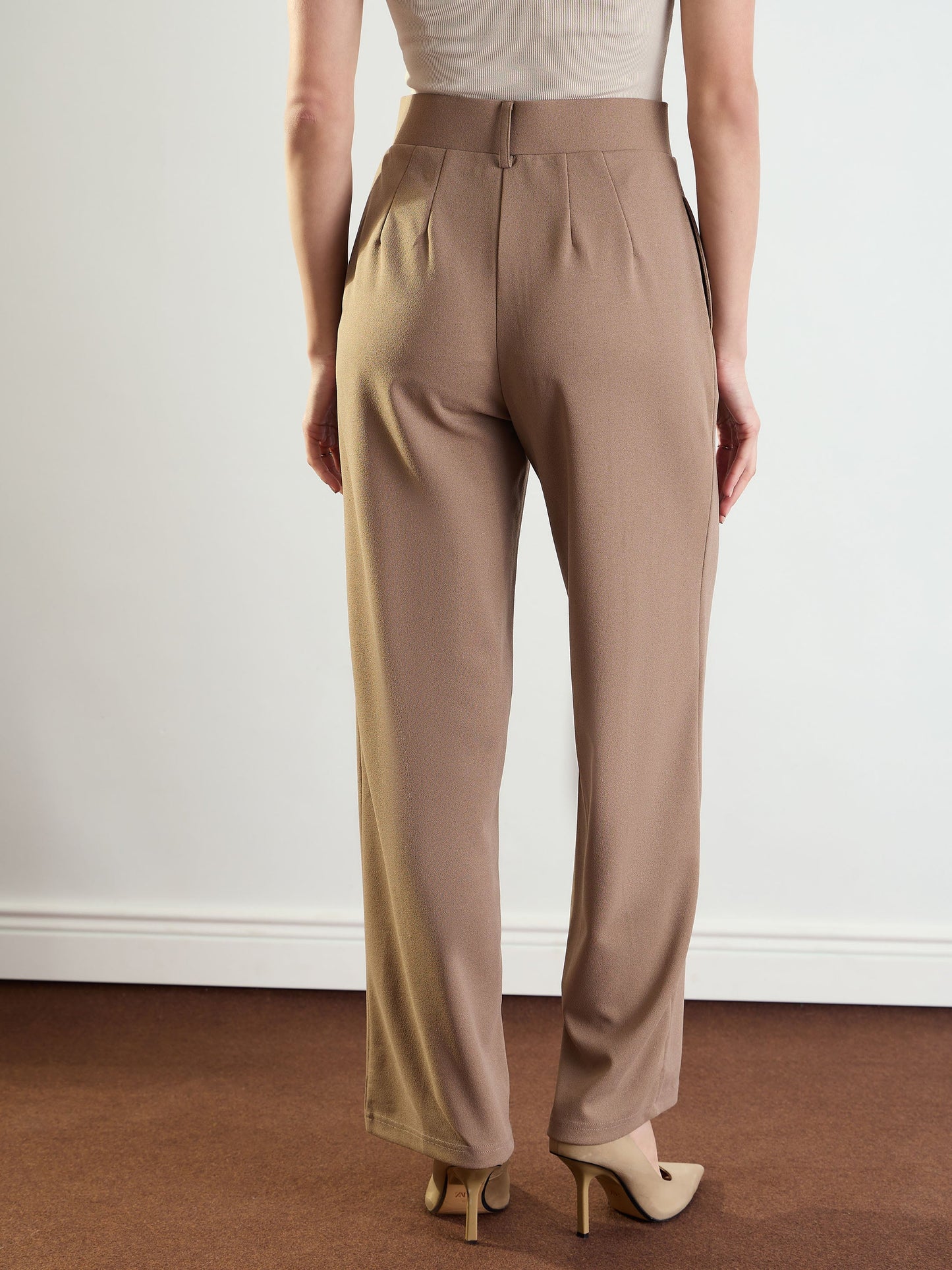 Women Beige Front Darted Straight Fit Pants