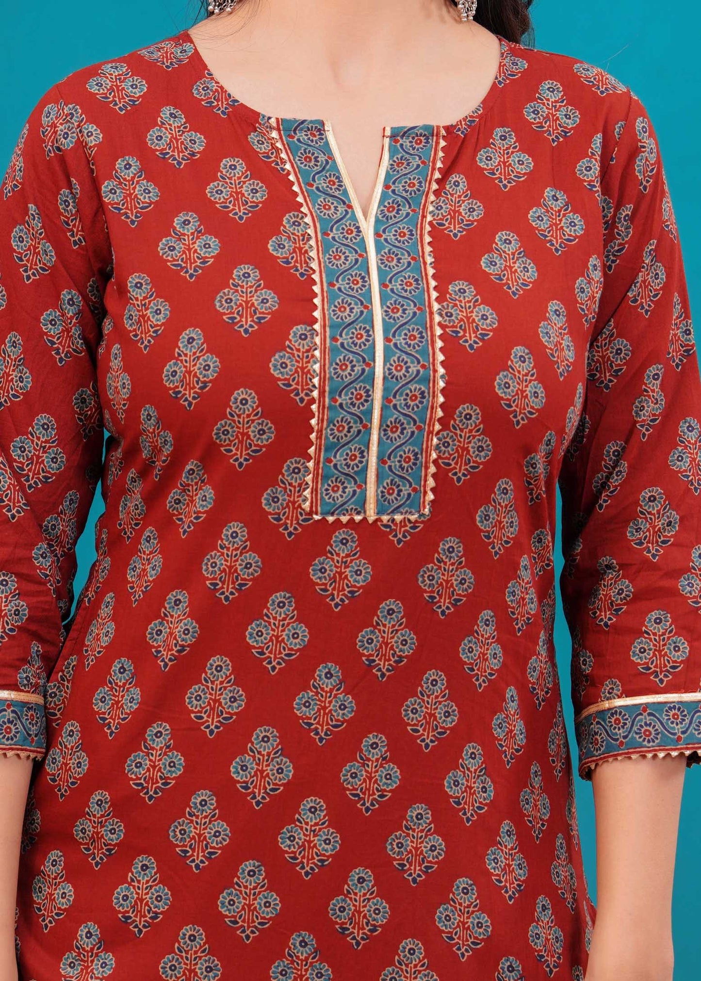 Maroon Printed Straight Kurta with Three Quarter Sleeves
