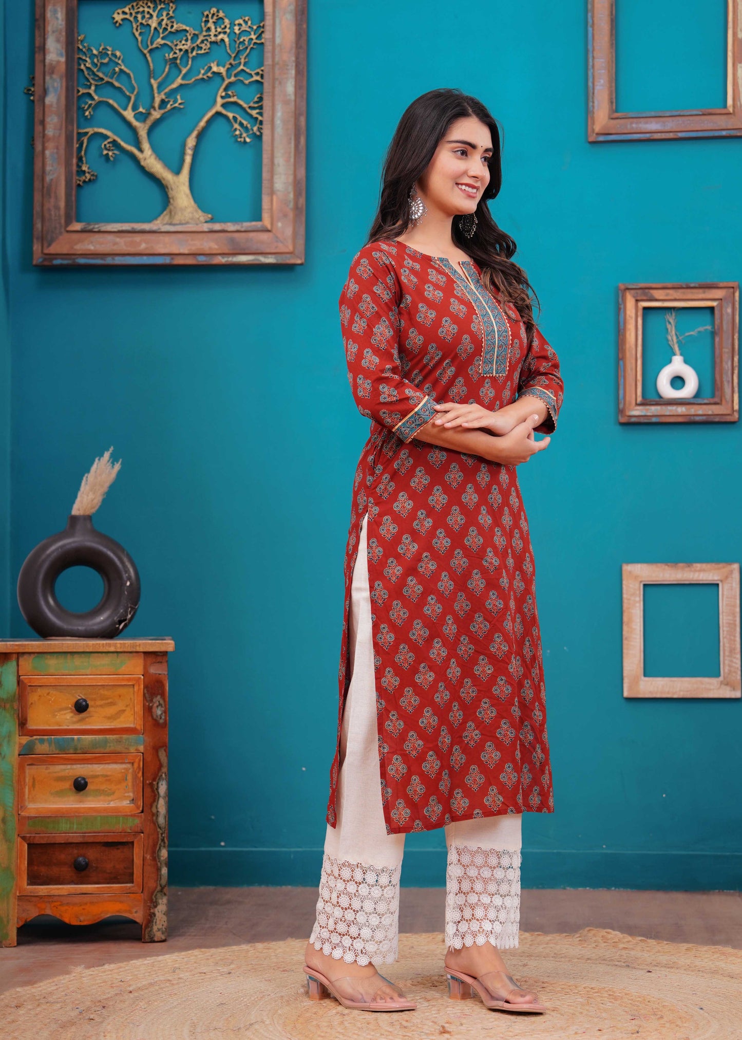 Maroon Printed Straight Kurta with Three Quarter Sleeves