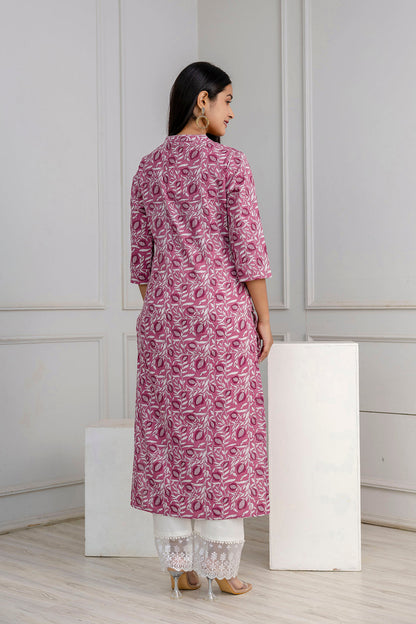 Mauve Printed Straight Kurta With Three Quarter Sleeves