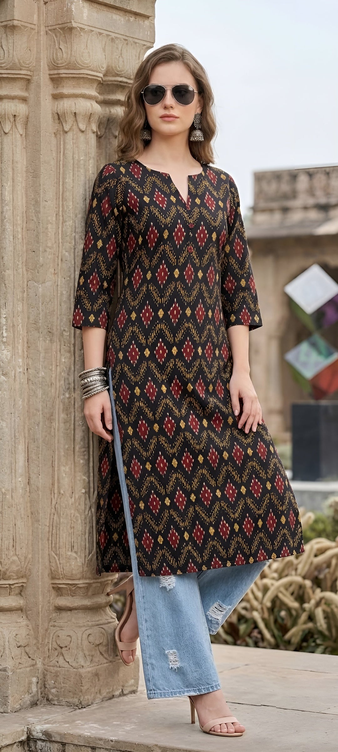 Printed Straight Kurta With Three Quarter Sleeves