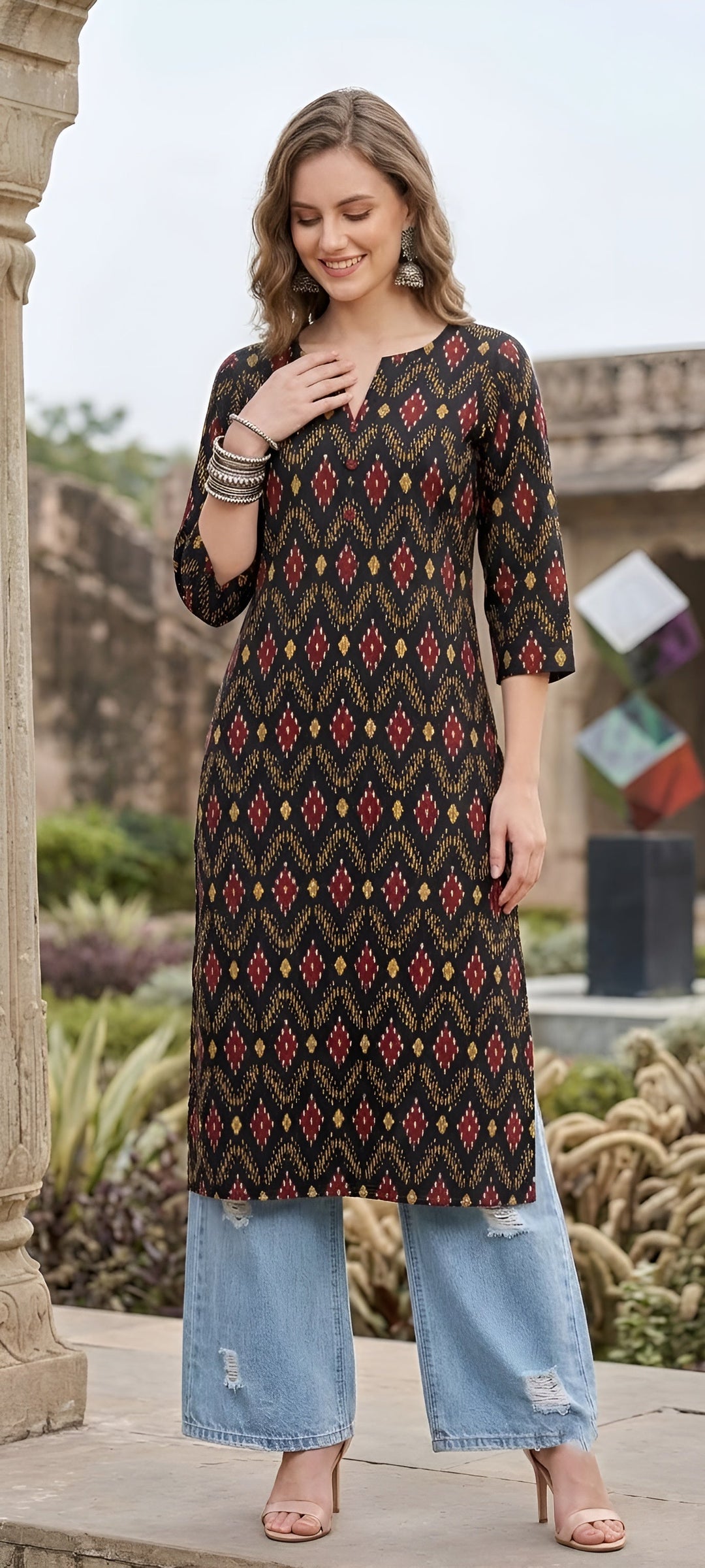 Printed Straight Kurta With Three Quarter Sleeves