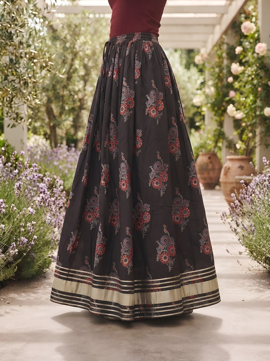 Ethnic Printed Gotta Patti Work Skrit