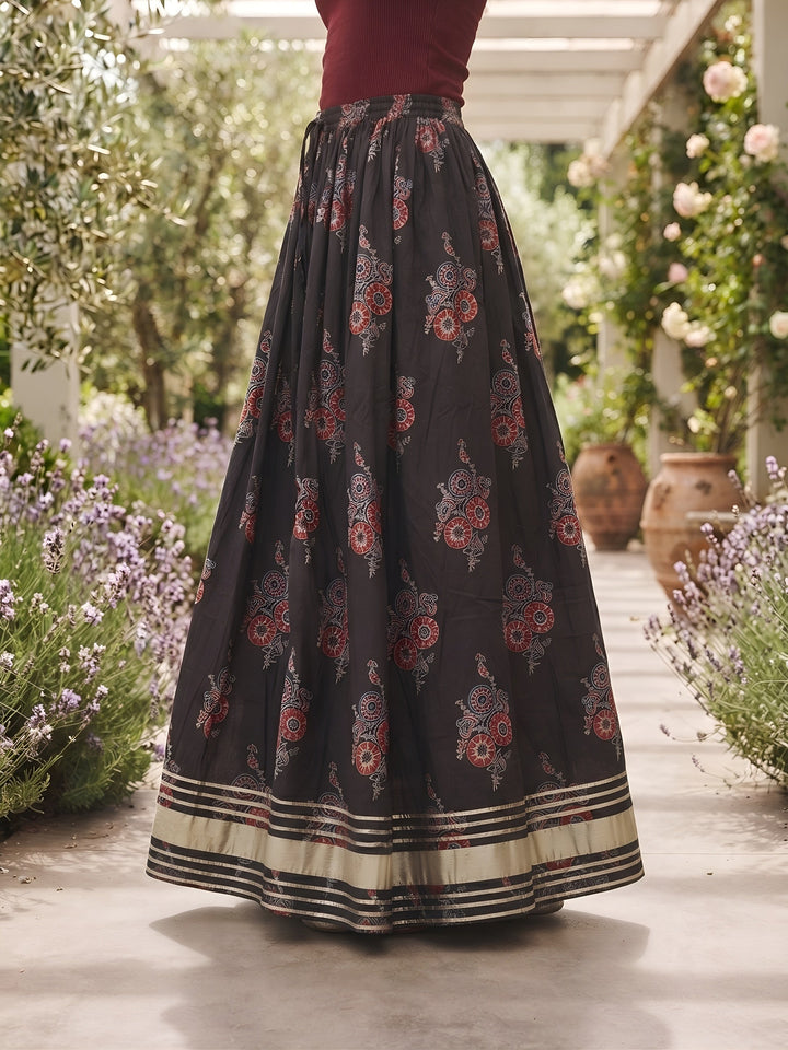 Ethnic Printed Gotta Patti Work Skrit