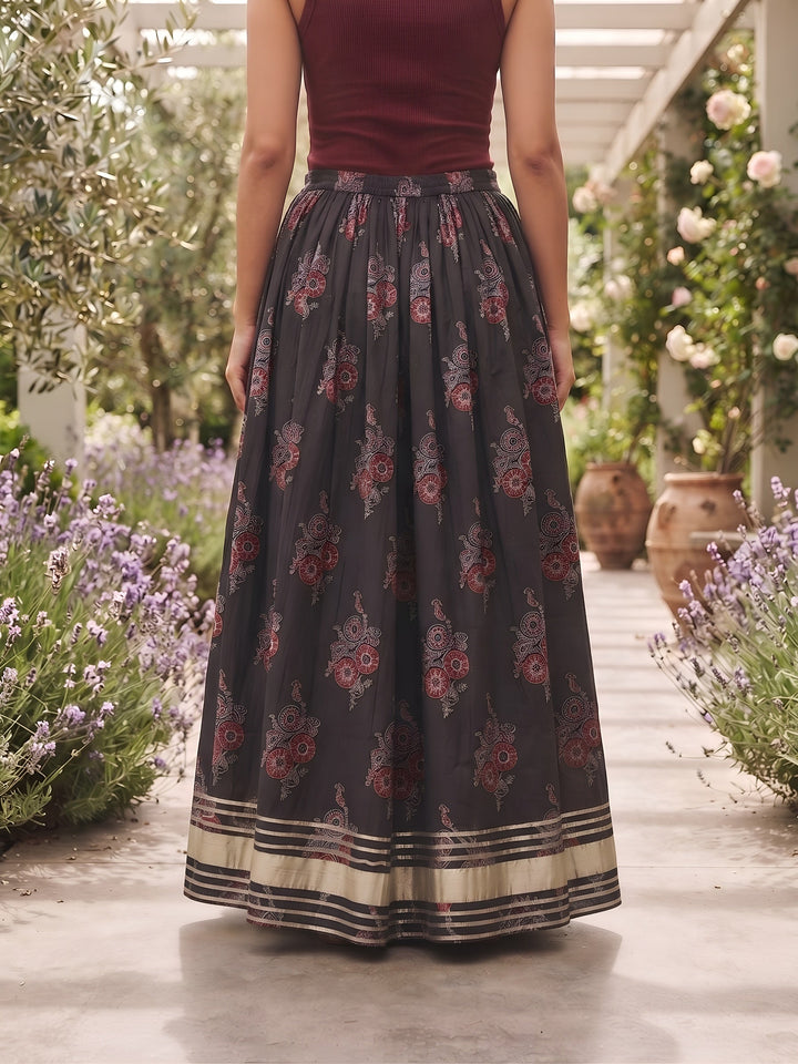Ethnic Printed Gotta Patti Work Skrit