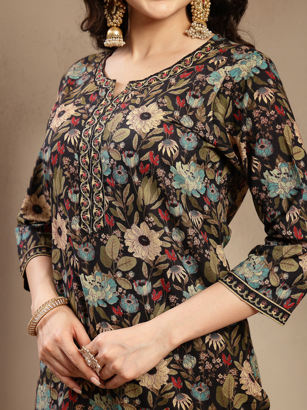 Black Floral Printed Cotton Straight Kurta