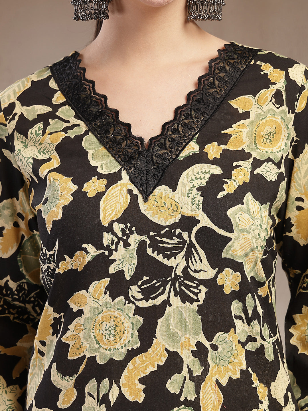 Floral Printed Cotton Straight Kurta