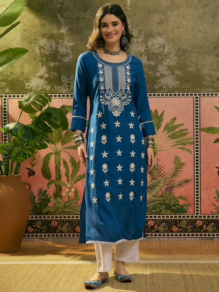 Solid &amp; Embroidered Rayon Straight Kurta