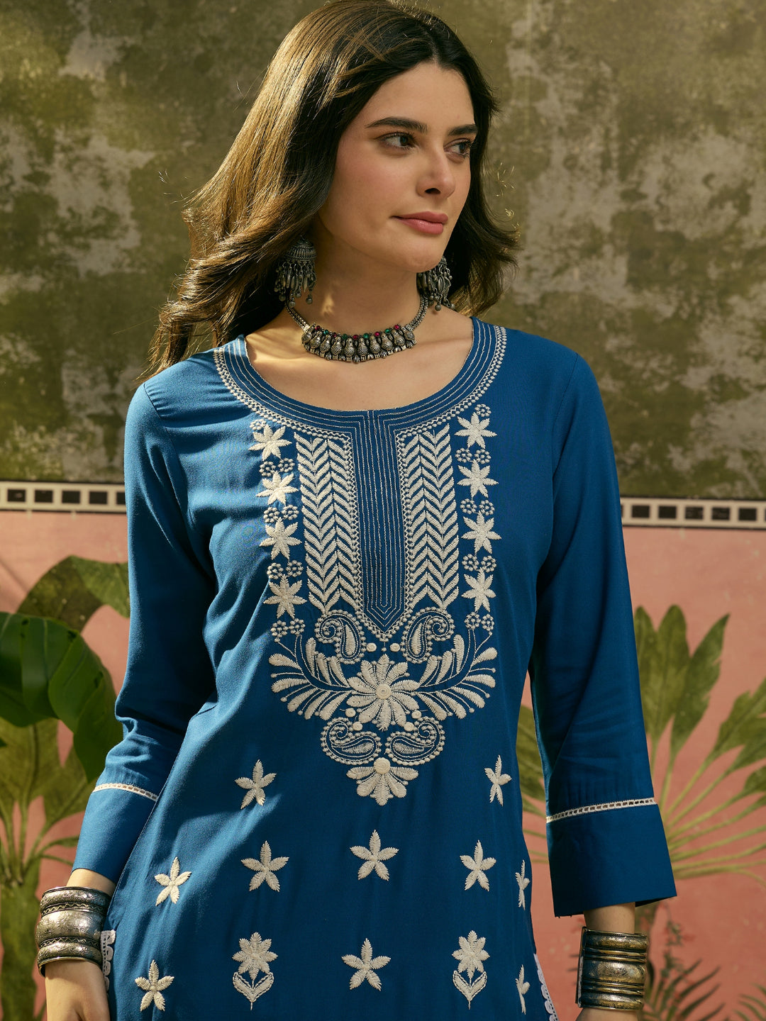 Solid &amp; Embroidered Rayon Straight Kurta