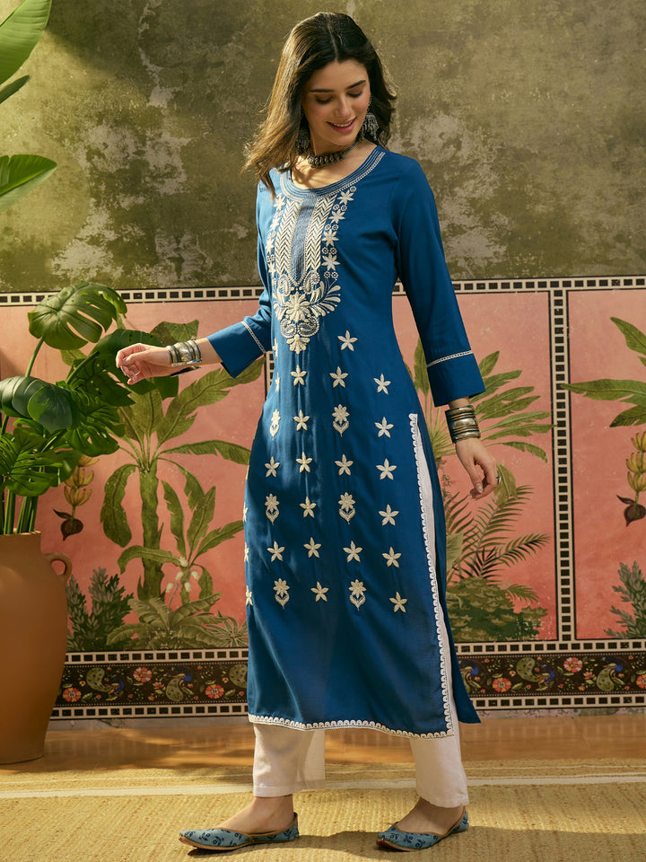 Solid &amp; Embroidered Rayon Straight Kurta