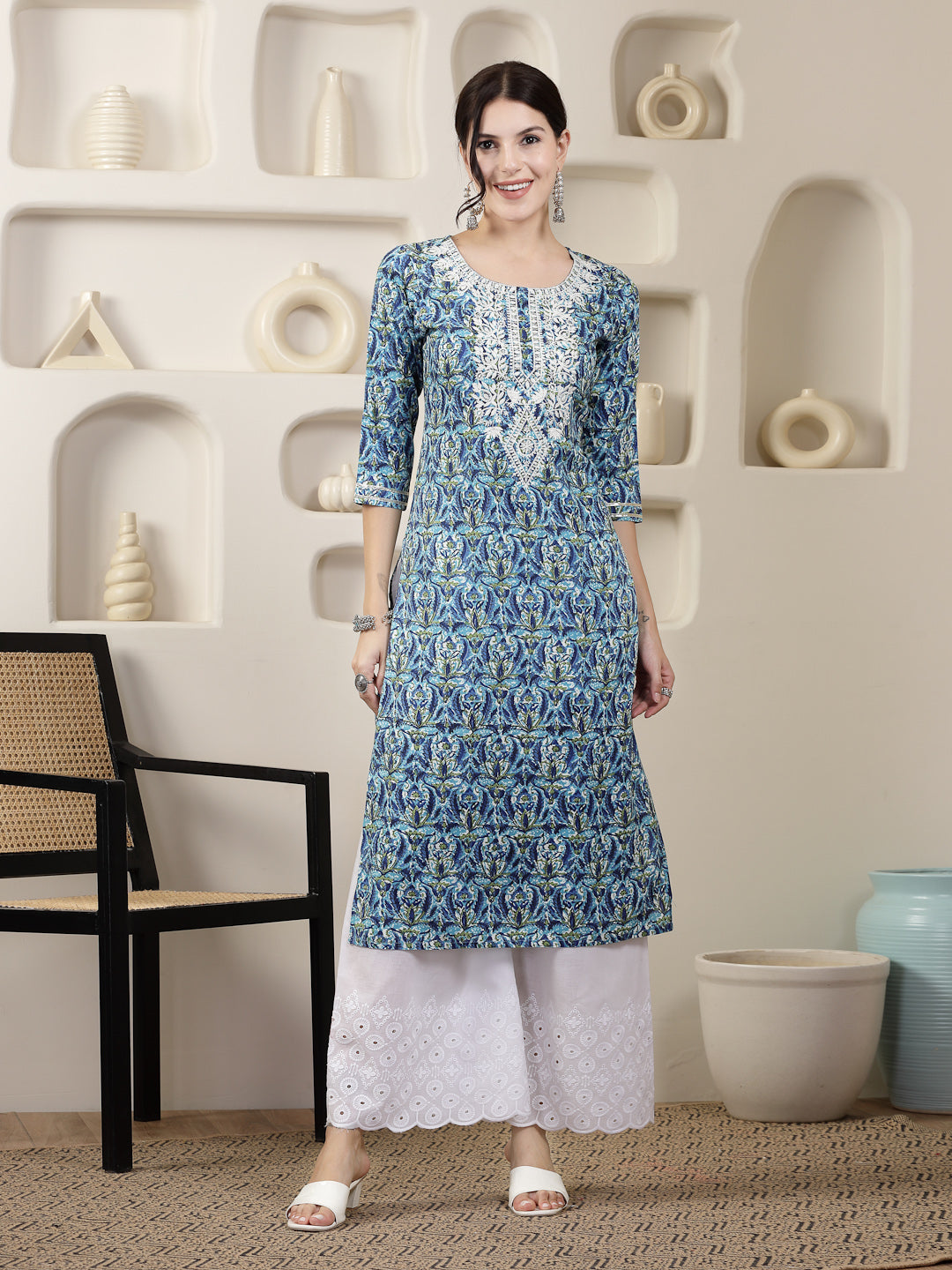 Blue Printed &amp; Embroidered Rayon Straight Chicken Kurta