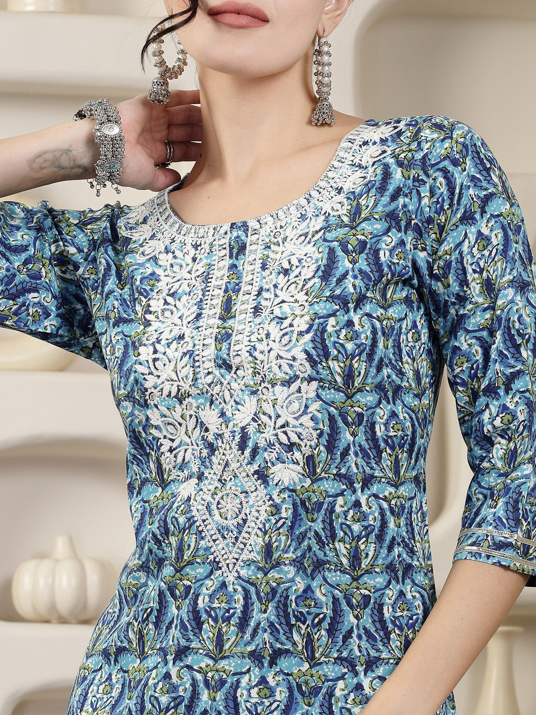 Blue Printed &amp; Embroidered Rayon Straight Chicken Kurta