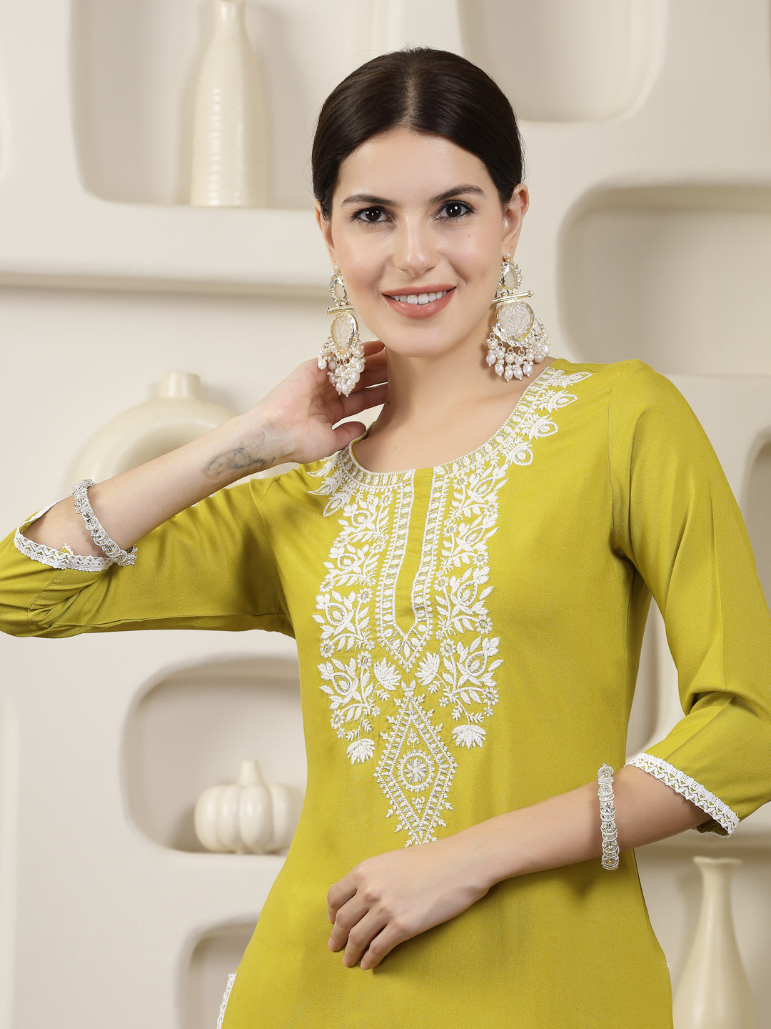 Yellow Solid &amp; Embroidered Rayon Straight Chicken Kurta