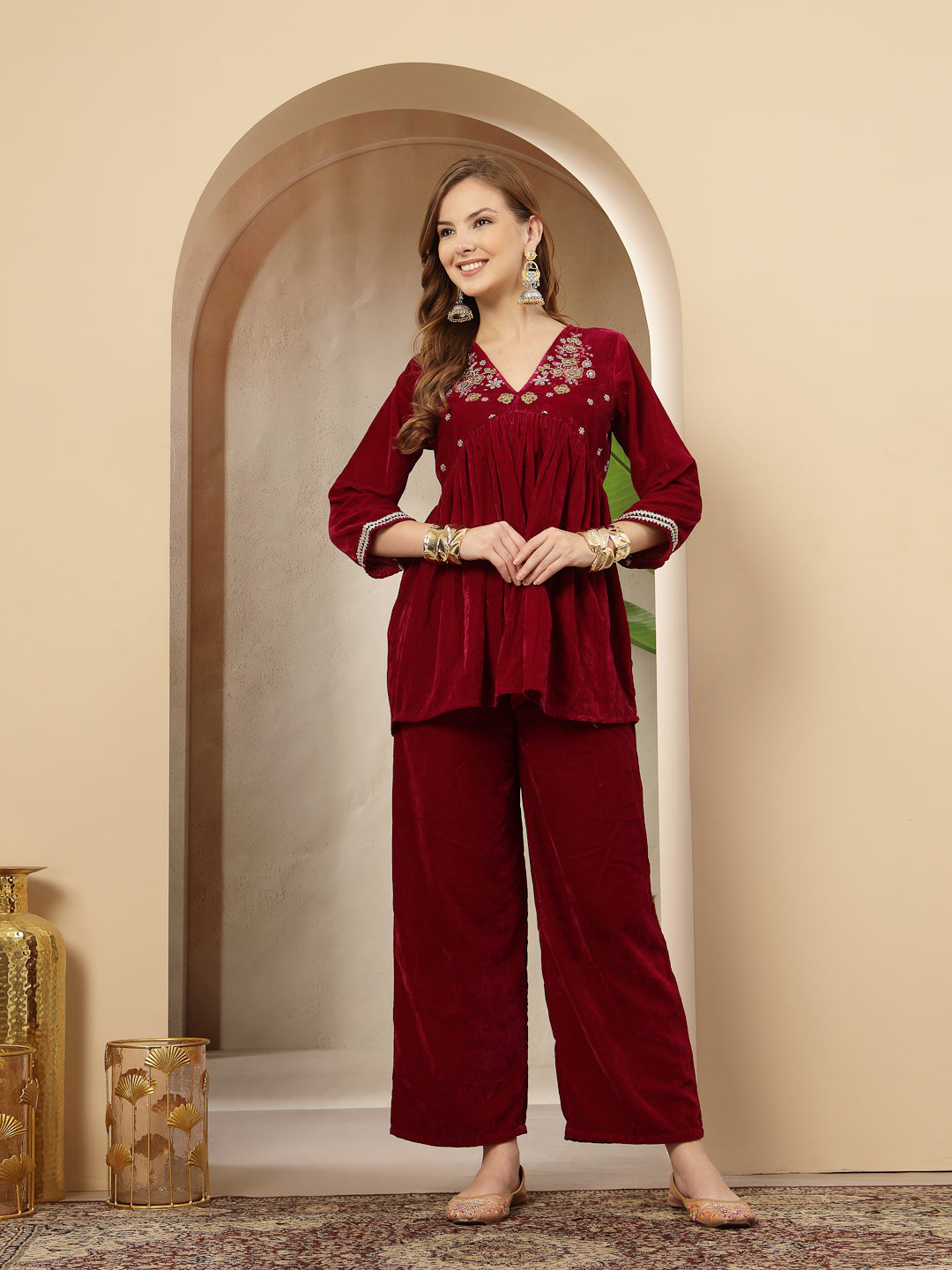 Women's Magenta Solid & Embroidered Velvet Co-Ord Set