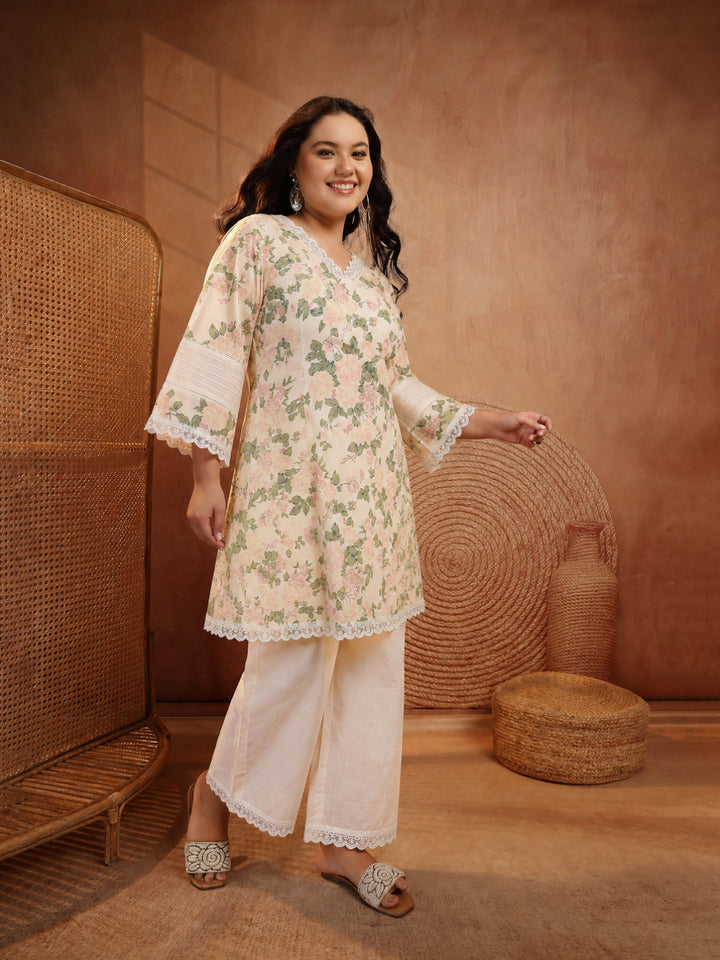 Size Pestal Peach Floral Printed Cotton Co-Ord Set