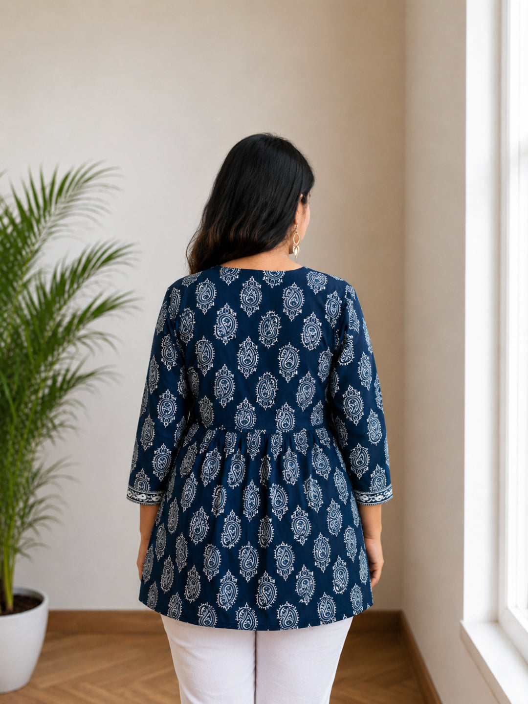 Printed Round Neck Three-Quarter Sleeves Top (Kimayra)