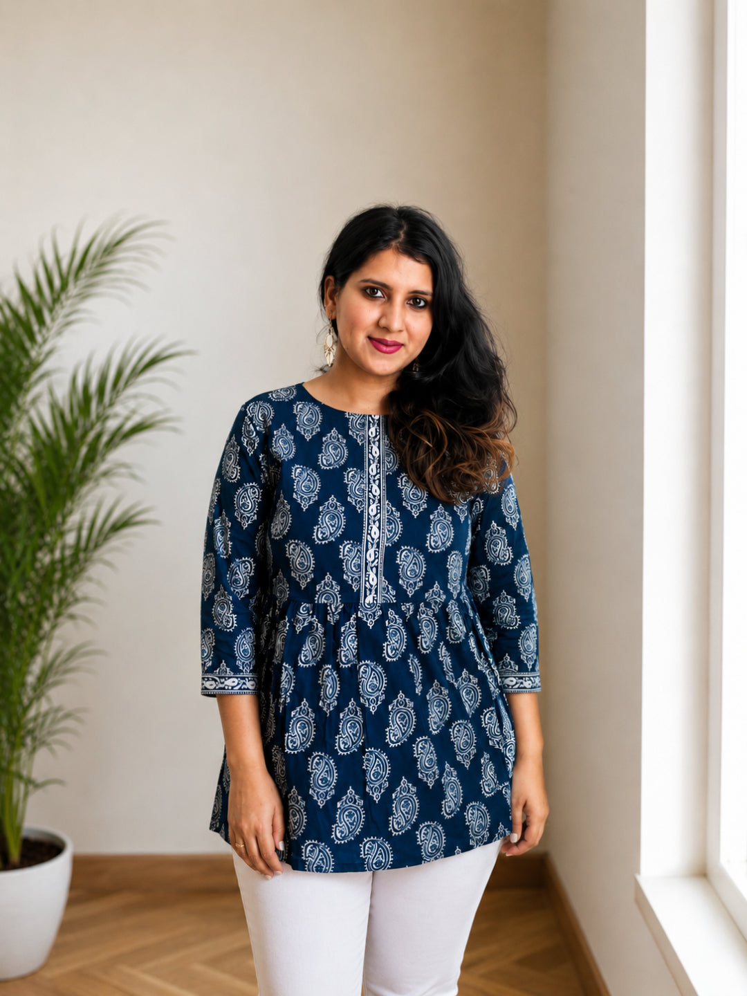Printed Round Neck Three-Quarter Sleeves Top (Kimayra)