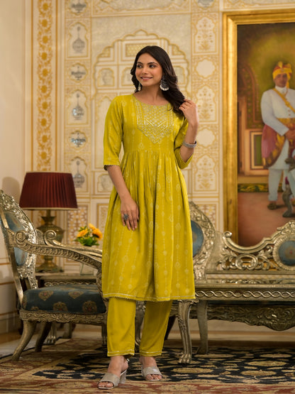 Printed & Embroidered Naira Cut Kurta Pant Dupatta Set