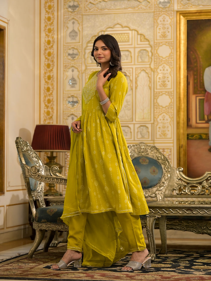 Printed &amp; Embroidered Naira Cut Kurta Pant Dupatta Set