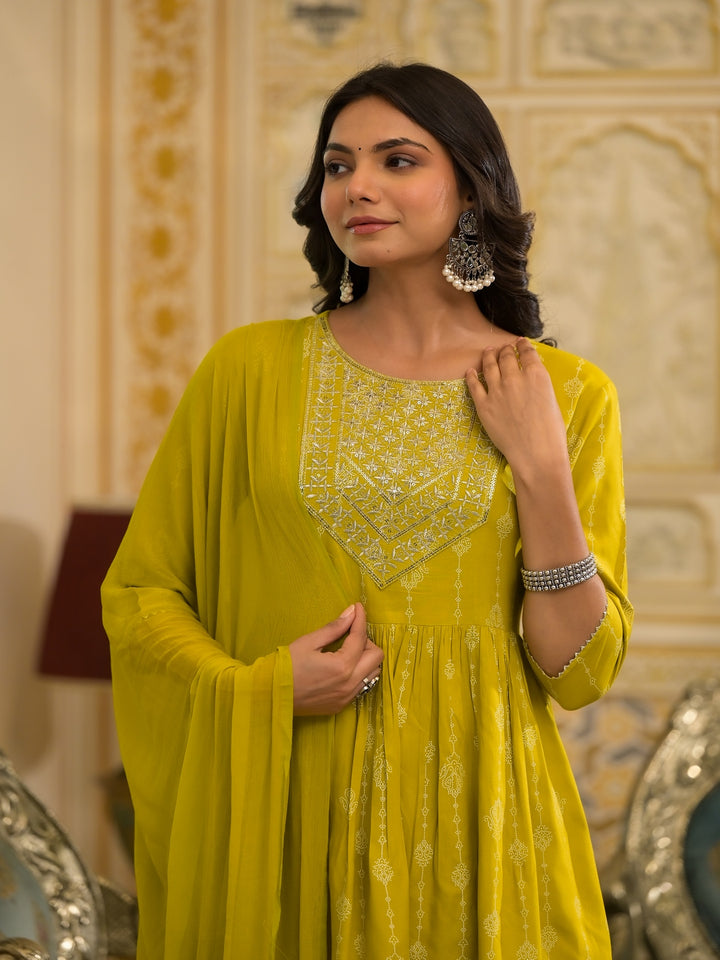 Printed &amp; Embroidered Naira Cut Kurta Pant Dupatta Set