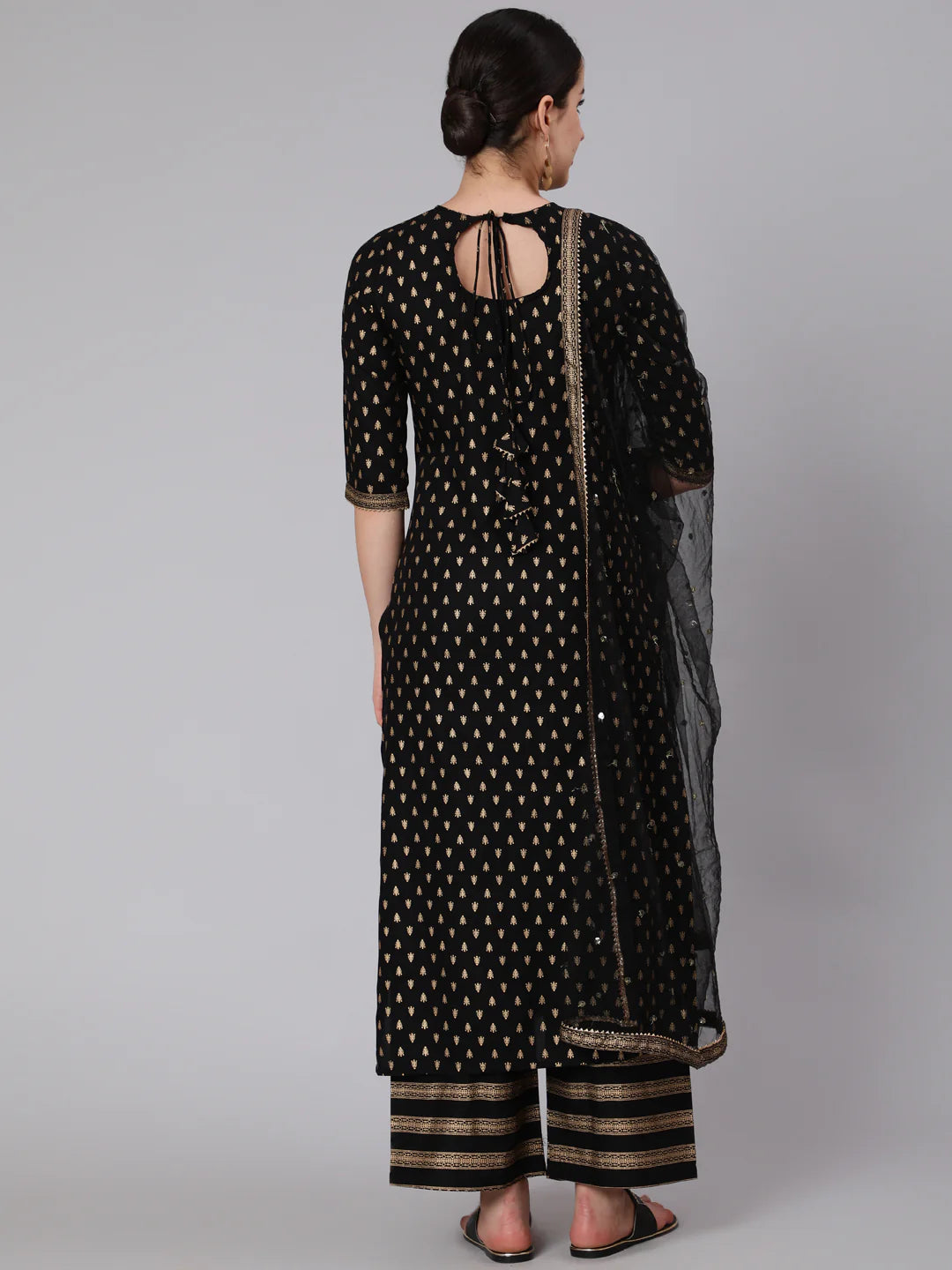 Black Gold Printed Straight Kurta Set With Net Dupatta