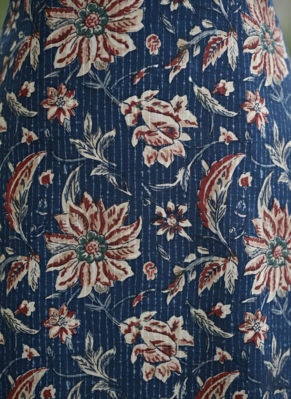 Printed Stylish Back Straight Sleeveless Kurta