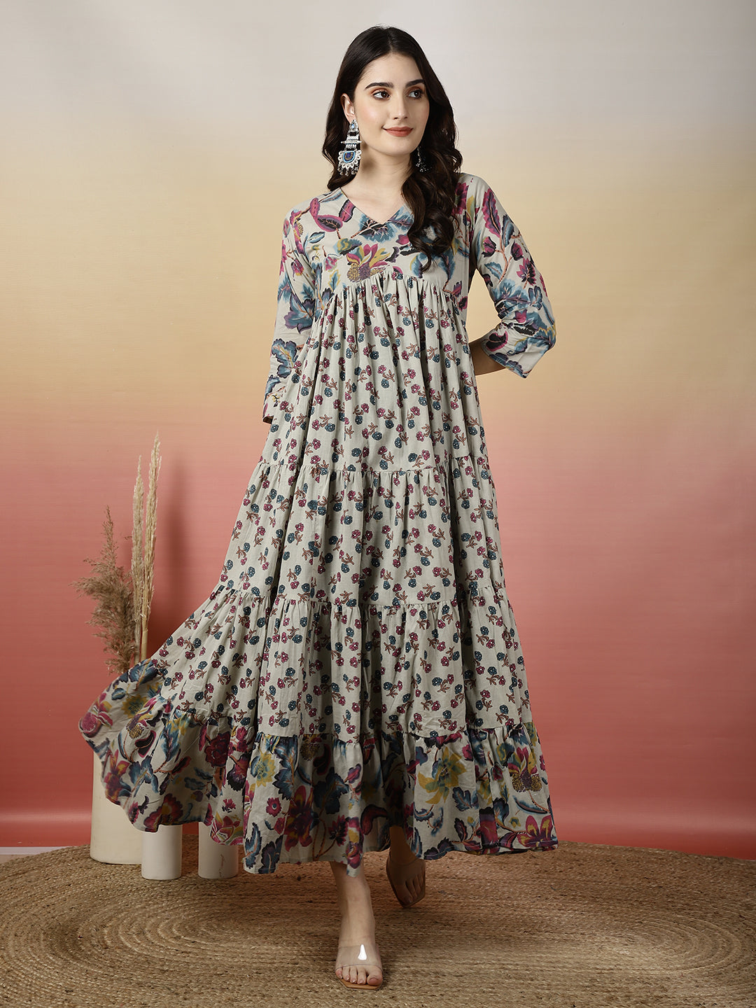 Women Cotton Printed Ankle Length V-Neck Anarkali Kurta