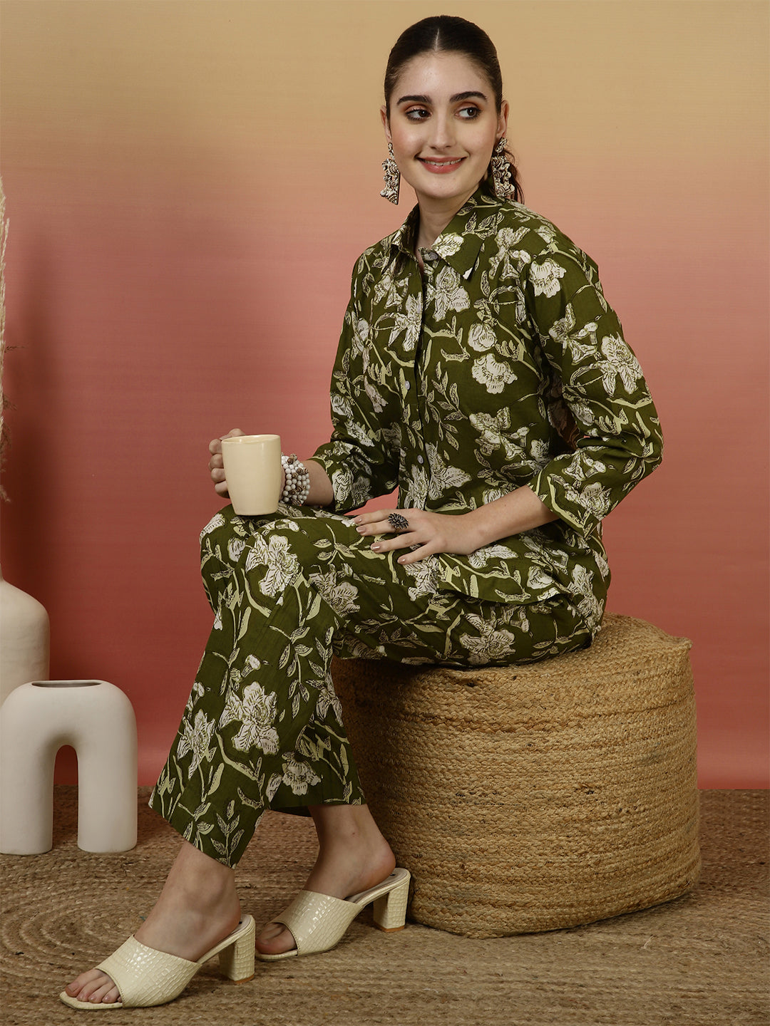 Women Cotton Printed Collar Neck Co-Ord Sets With Trousers