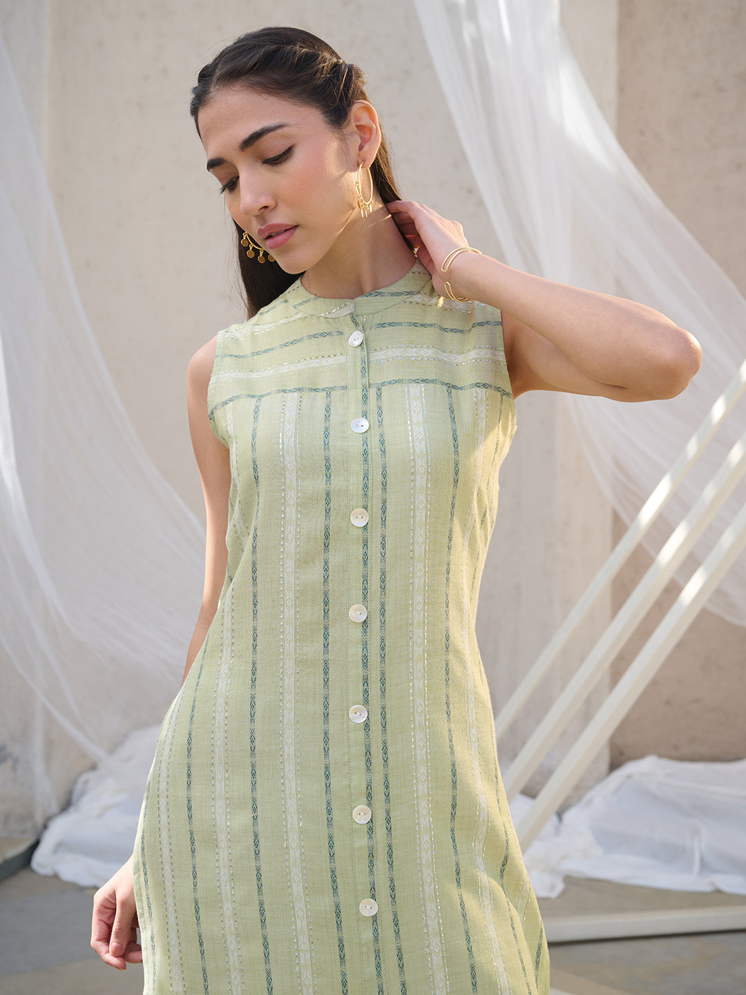 Green Woven Design Cotton Blend Straight Kurta