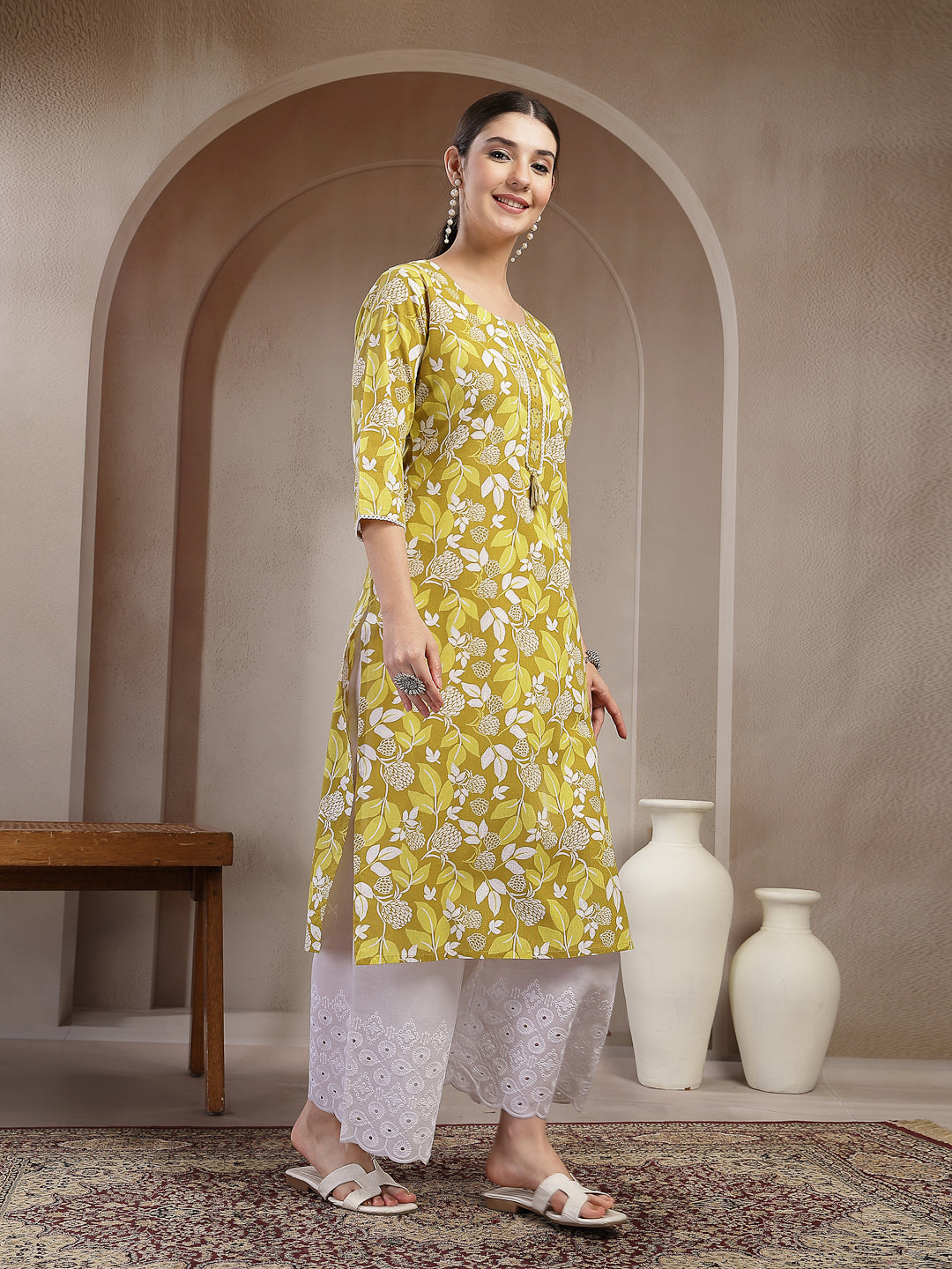 Green Floral Printed Cotton Straight Kurta