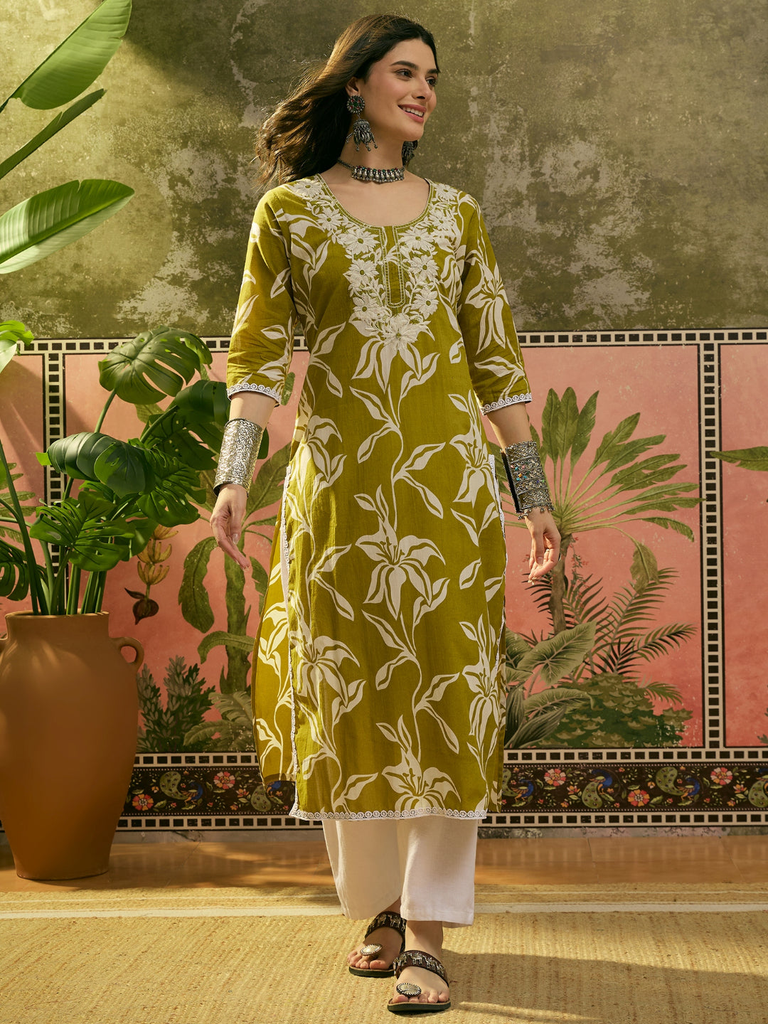 Floral Printed &amp; Embroidered Cotton Straight Kurta