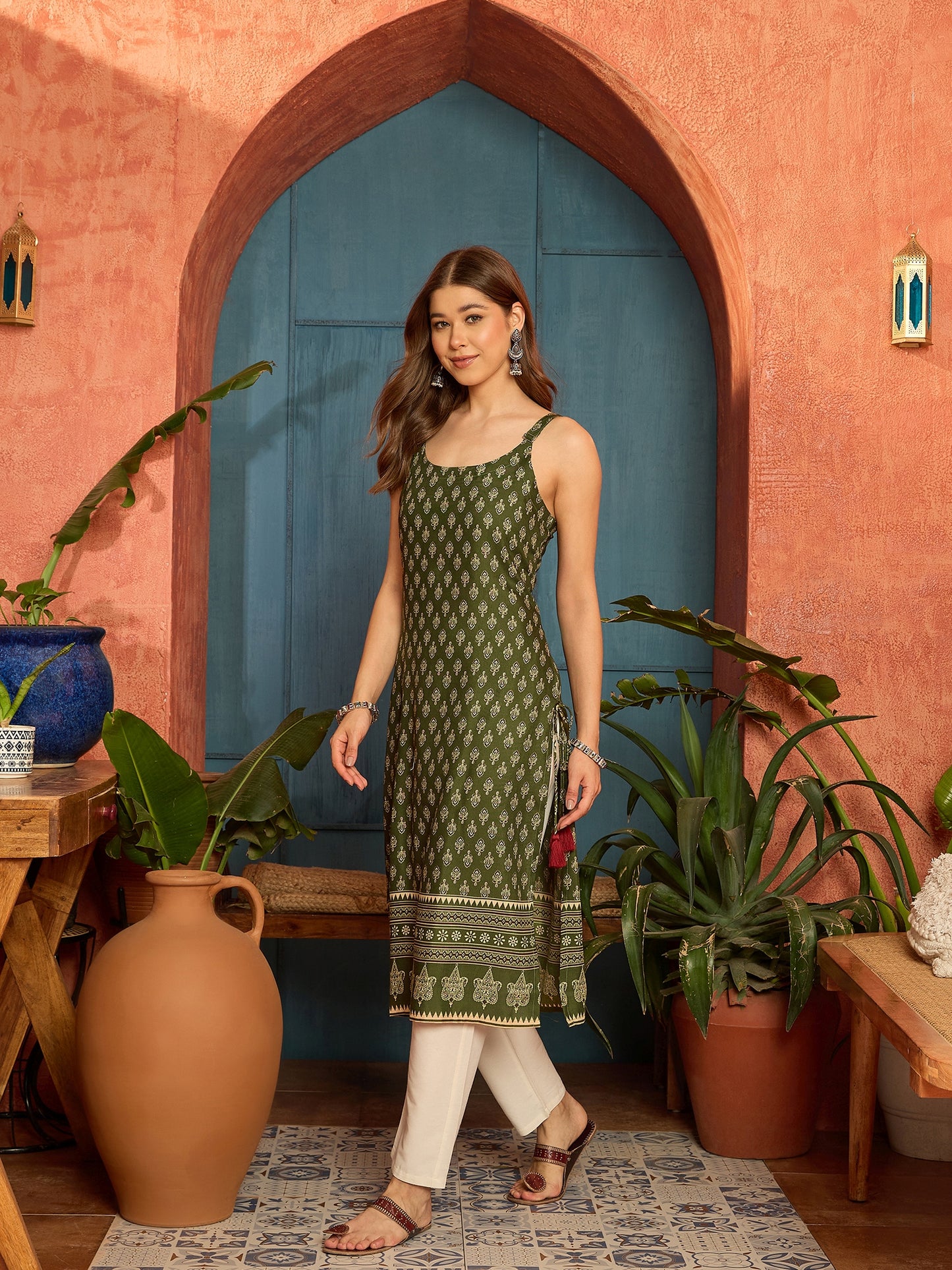 Ethnic Motif Printed Rayon Straight Kurta