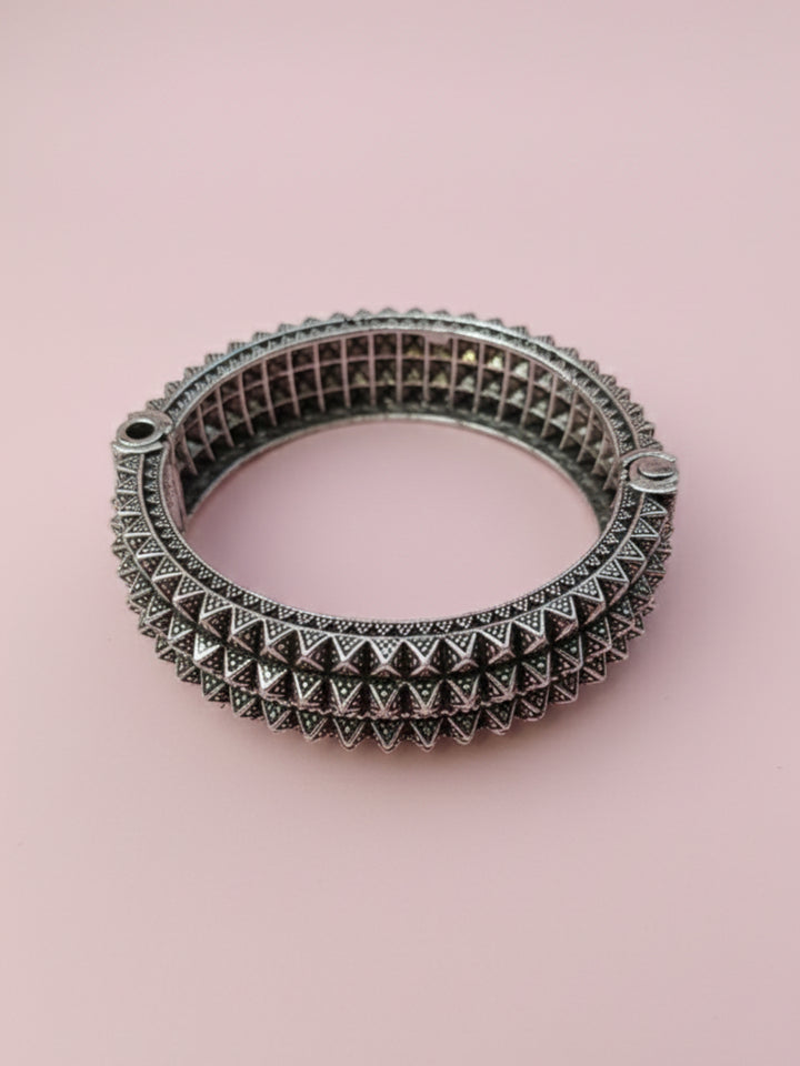 Silver Oxidized Brass Kada