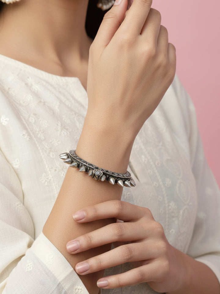 Silver Oxidized Brass Kada