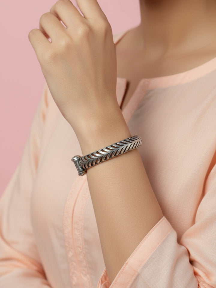 Silver Oxidized Brass Kada